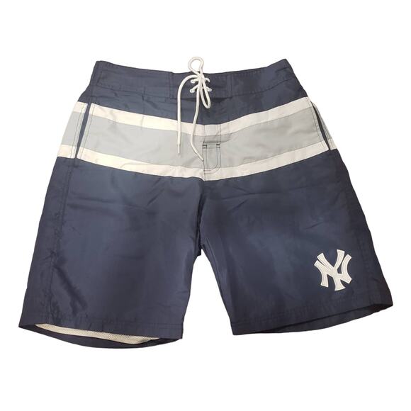 Genuine Merchandise MLB Apparel NY Yankees Swim Trunks Shorts | Size Large - Picture 1 of 5